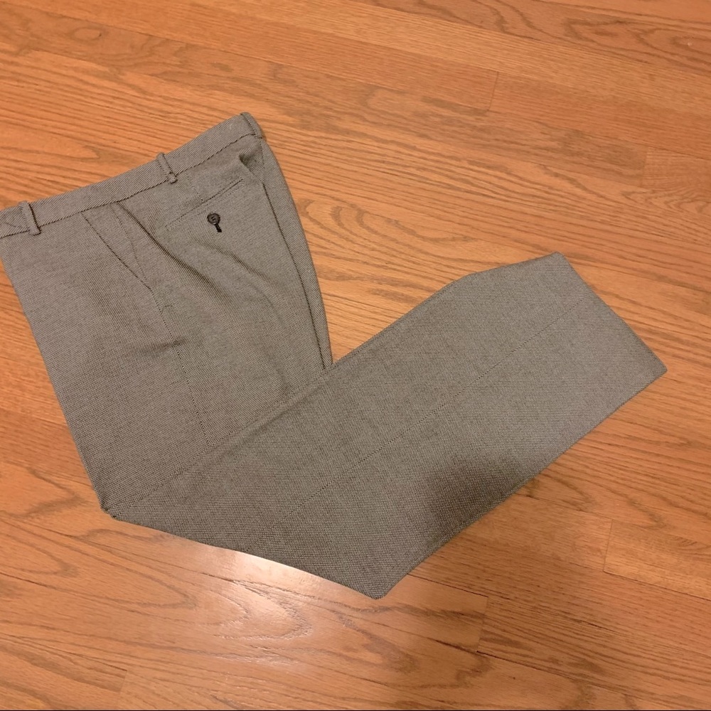 Calvin Klein Modern Fit Black and white Pants